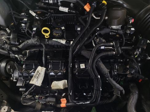 Used 2024 Ford Edge SEL image 30