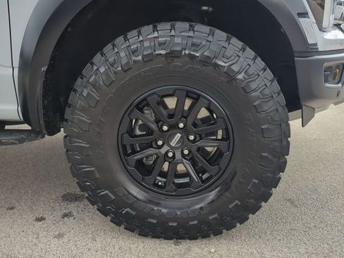 Certified 2025 Ford F150 Raptor AWD/4WD image 10