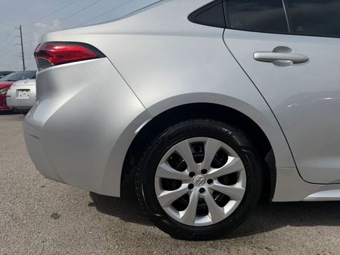 Used 2021 Toyota Corolla LE image 35