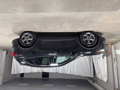 Used 2025 Ford Escape ST-Line FWD image 4