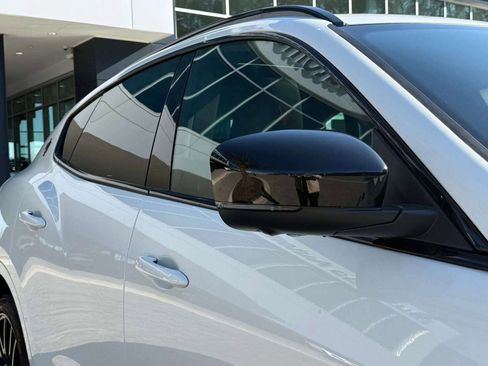 Certified 2024 Maserati Levante Modena Ultima image 14