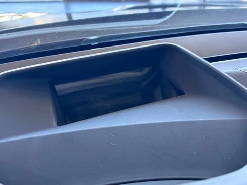 Used 2015 BMW i8 image 32