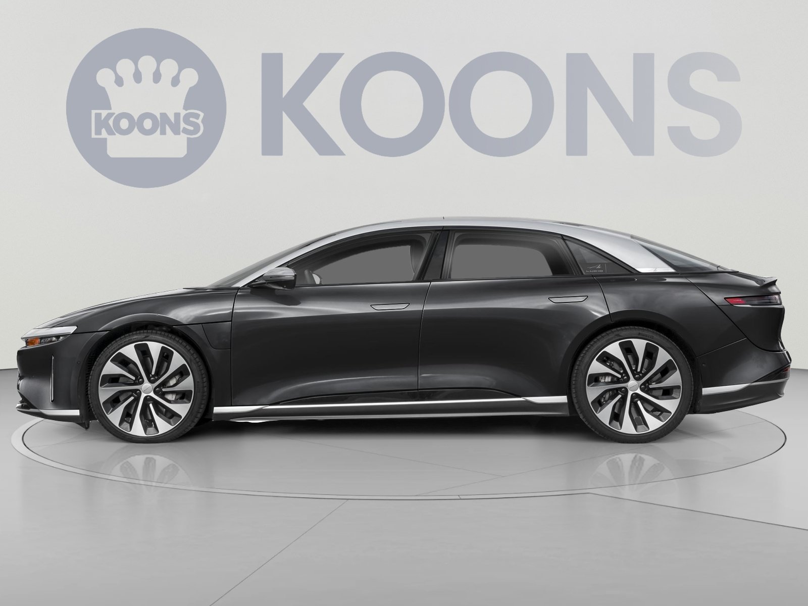 Used 2025 Lucid Air Touring AWD/4WD image 4