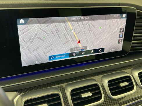 Used 2023 Mercedes-Benz GLE 450 GLE 450 4MATIC AMG image 22