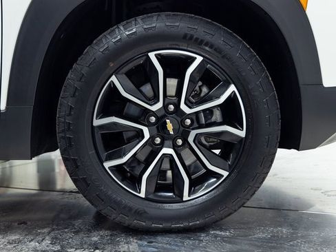 Used 2023 Chevrolet TrailBlazer ACTIV w/ Convenience Package image 27