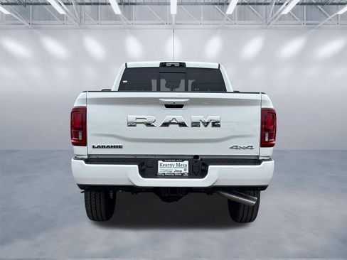New 2026 RAM 2500 Laramie AWD/4WD image 5