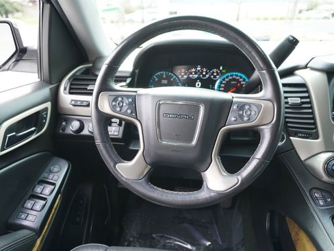 Used 2017 GMC Yukon Denali w/ Open Road Package image 25