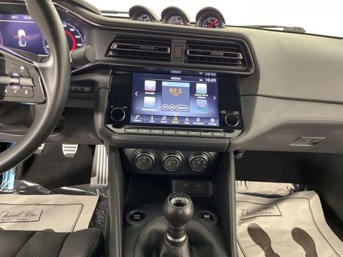 Used 2024 Nissan Z Performance w/ Floor Mat Package image 25