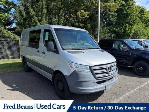Used 2022 Mercedes-Benz Sprinter 2500 image 1