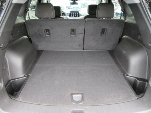 Used 2023 Chevrolet Blazer LT w/ Convenience Package image 10