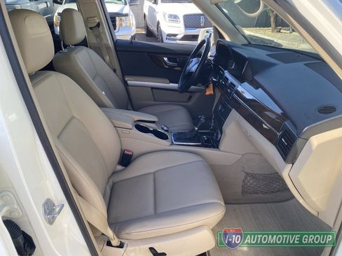 Used 2010 Mercedes-Benz GLK 350 4MATIC image 11