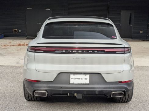 New 2026 Porsche Cayenne Coupe image 10