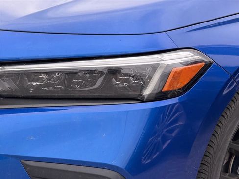 Used 2022 Honda Civic Sport image 8