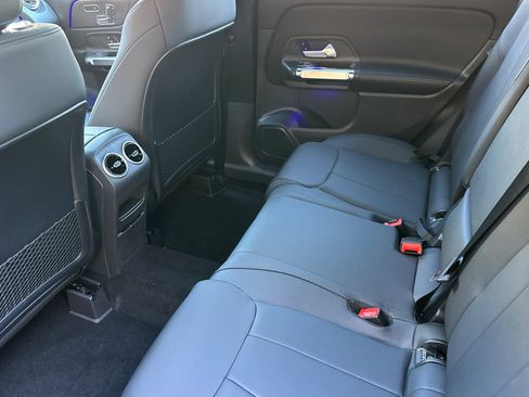 New 2025 Mercedes-Benz GLB 250 250 image 15