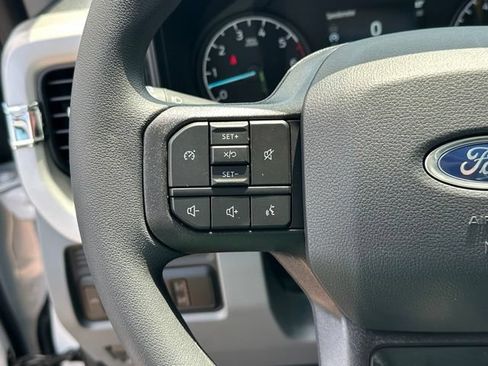 New 2026 Ford F250 XL w/ XL Chrome Package AWD/4WD image 9