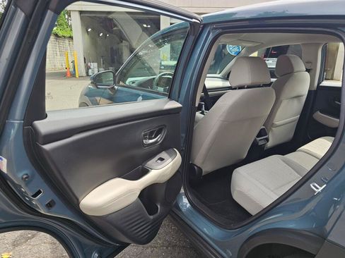 Used 2024 Honda HR-V LX image 17