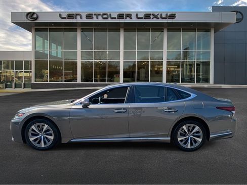 Used 2019 Lexus LS 500 AWD w/ Accessory Package (Z2) image 6