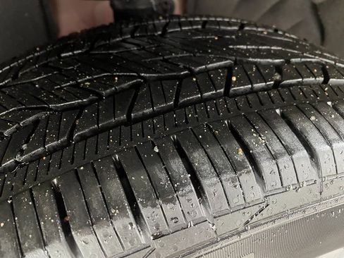 Used 2023 Chevrolet Traverse Premier w/ LPO, Floor Liner Package image 8