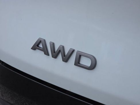 New 2026 Nissan Murano Platinum w/ Cargo Package AWD/4WD image 19