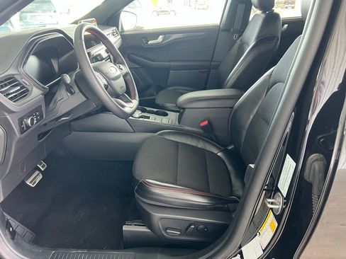 Used 2024 Ford Escape ST-Line image 9