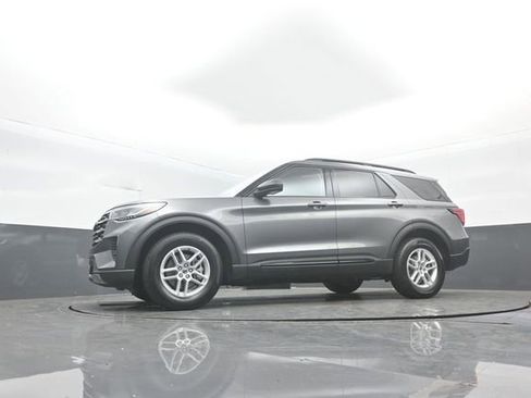 New 2026 Ford Explorer Active image 29