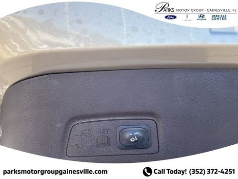 Used 2015 Lincoln MKC FWD w/ Equipment Group 102A Reserve image 12