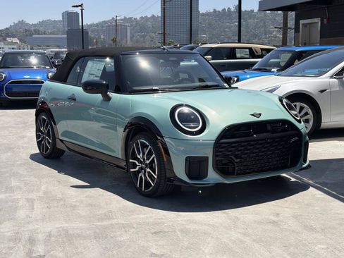 New 2026 MINI Cooper S FWD image 2
