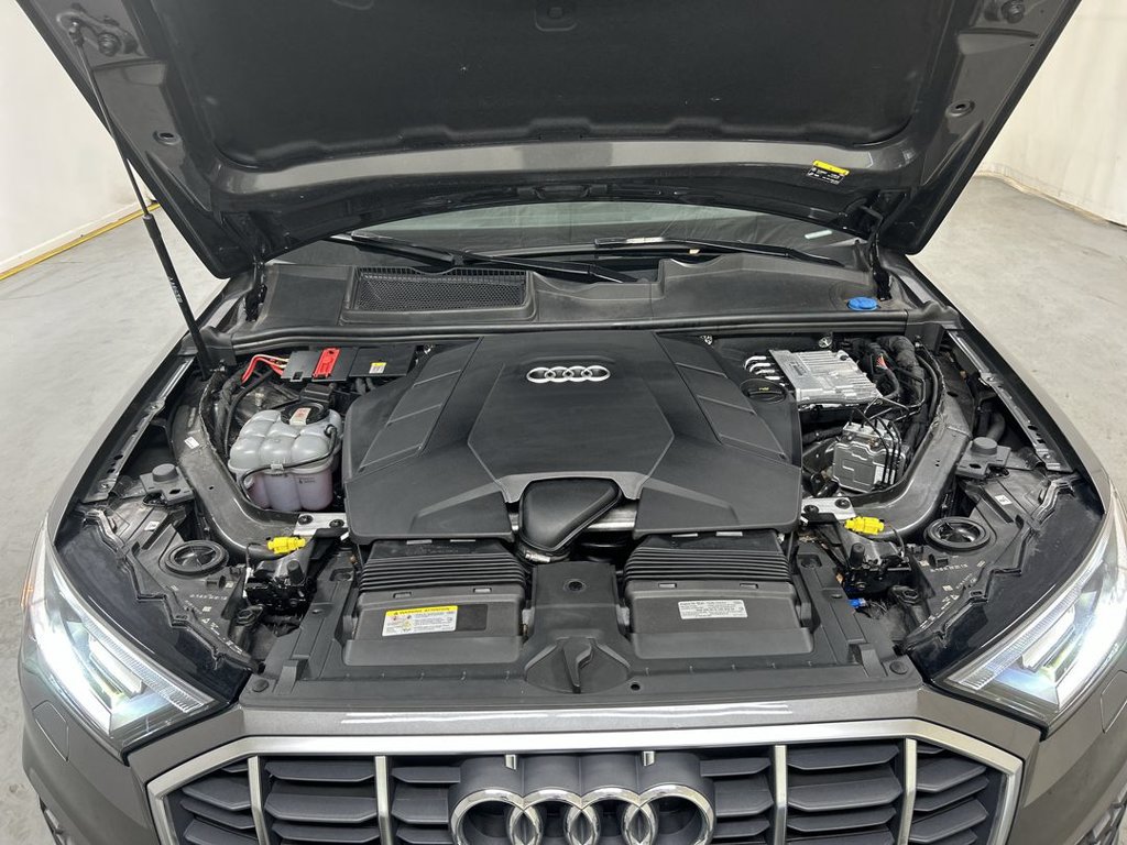 Used 2022 Audi Q7 3.0T Premium AWD/4WD image 25