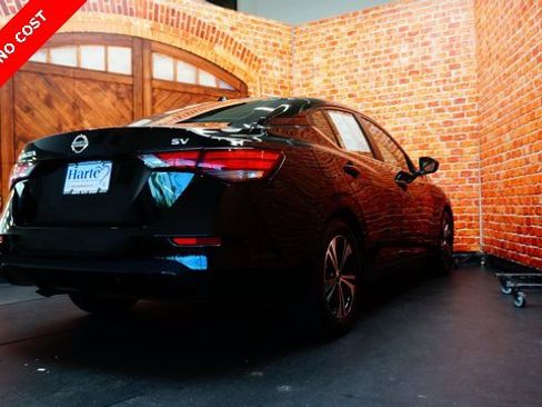 Used 2022 Nissan Sentra SV image 7