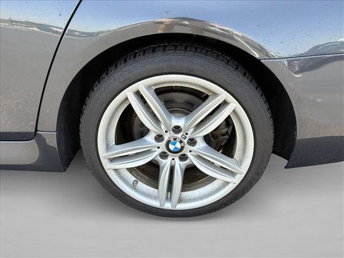 Used 2013 BMW 535i xDrive Sedan AWD/4WD image 9