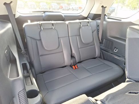 New 2026 Ford Explorer Active w/ Active Comfort Package AWD/4WD image 21