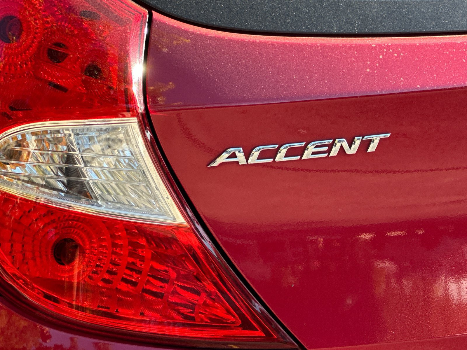 Used 2016 Hyundai Accent SE FWD image 23