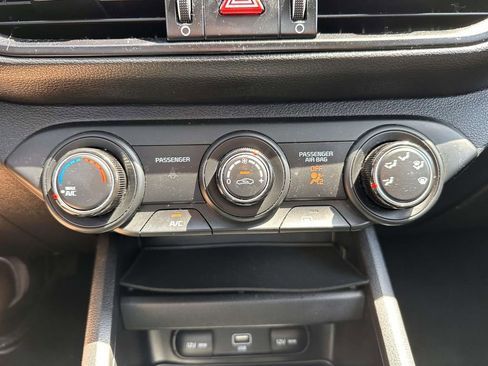 Used 2023 Kia Forte LX FWD image 22