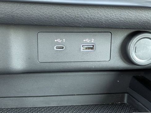 Used 2023 Nissan Rogue SL image 24