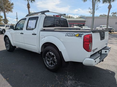 Used 2019 Nissan Frontier PRO-4X w/ Pro-4x Luxury Package image 6