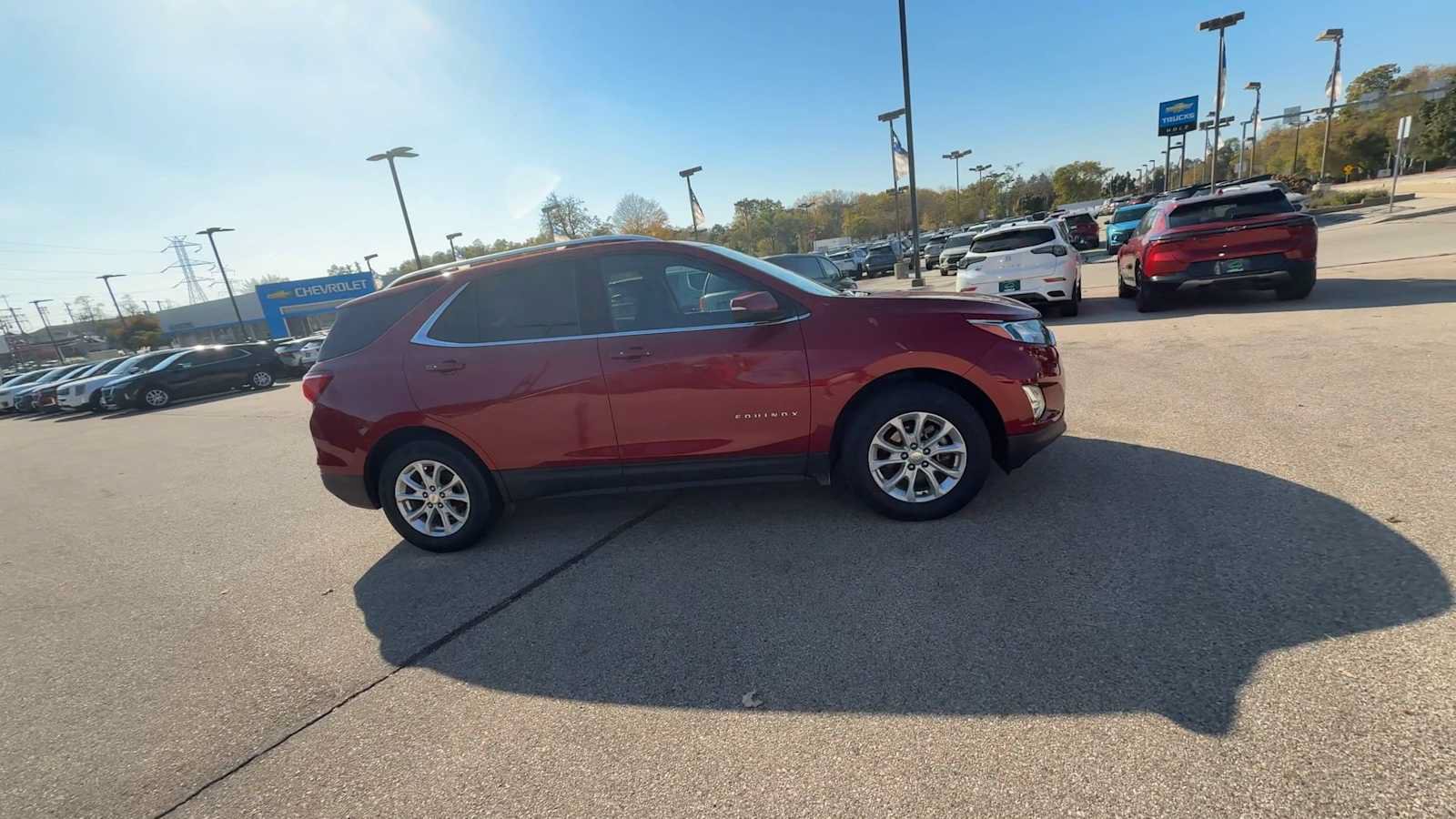 Certified 2018 Chevrolet Equinox LT w/ Sun & Infotainment Package AWD/4WD image 9