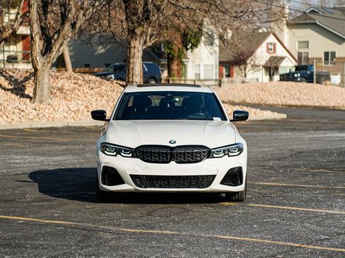 Used 2022 BMW M340i xDrive w/ Premium Package image 2