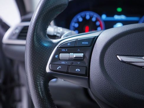 Used 2021 Genesis G70 3.3T image 20