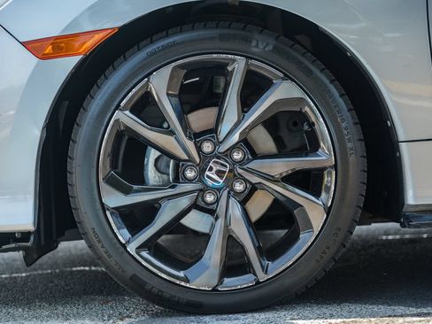 Used 2017 Honda Civic Sport Touring image 15