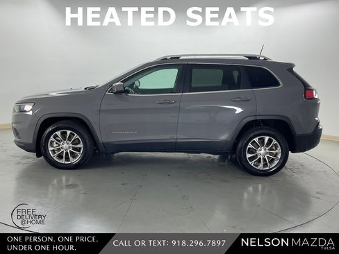 Used 2021 Jeep Cherokee Latitude Lux w/ Sun & Sound Group image 9