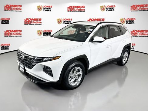 Certified 2024 Hyundai Tucson SEL AWD/4WD image 13