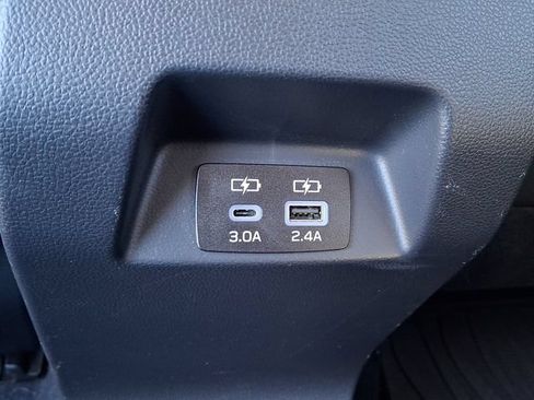 Used 2024 Subaru Crosstrek 2.0i Premium AWD/4WD image 11