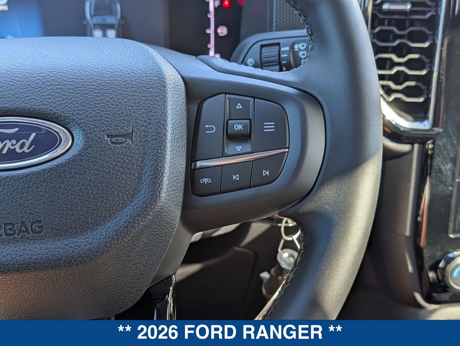 New 2026 Ford Ranger XLT w/ Black Appearance Package RWD image 27
