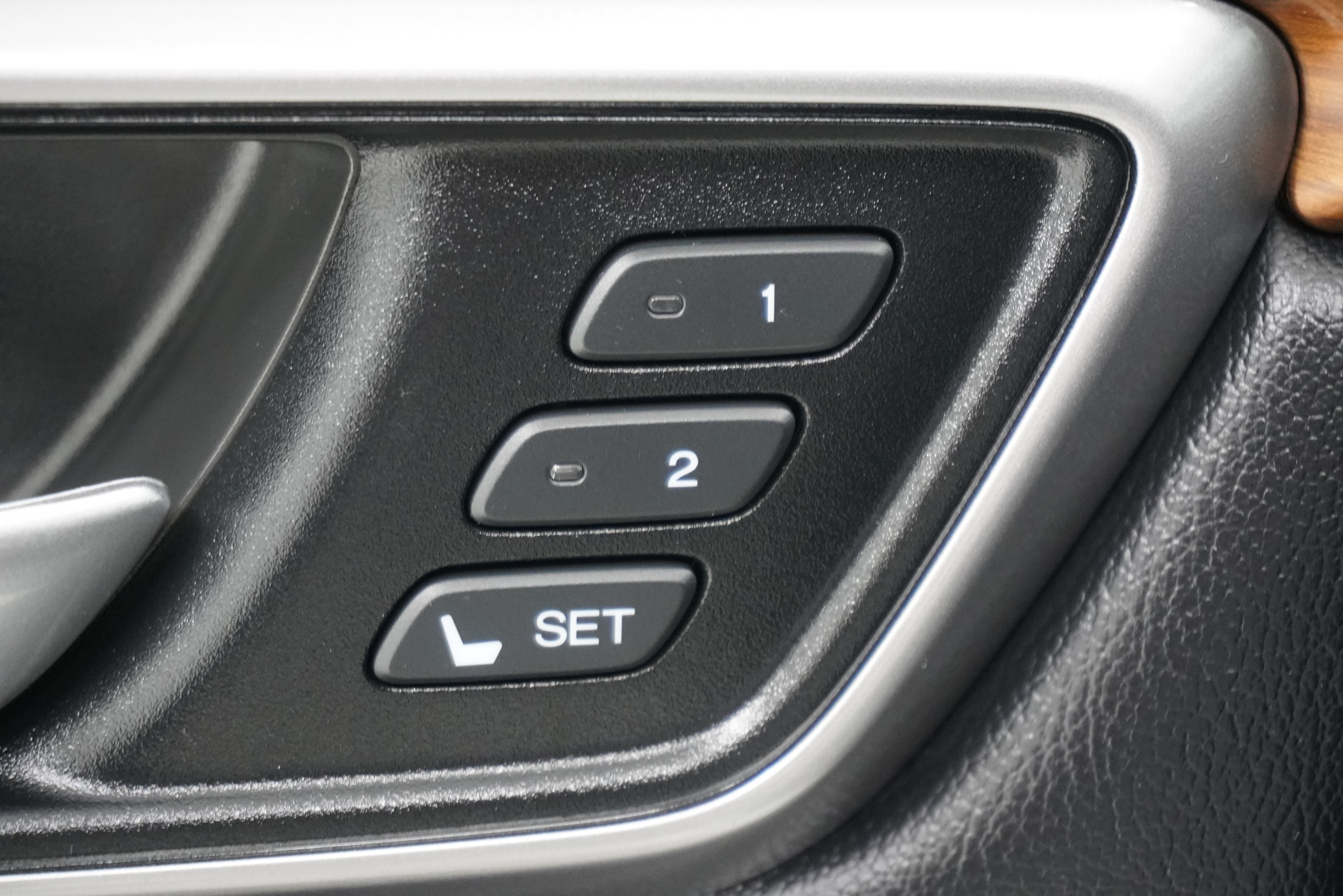 Used 2018 Honda CR-V EX-L image 15