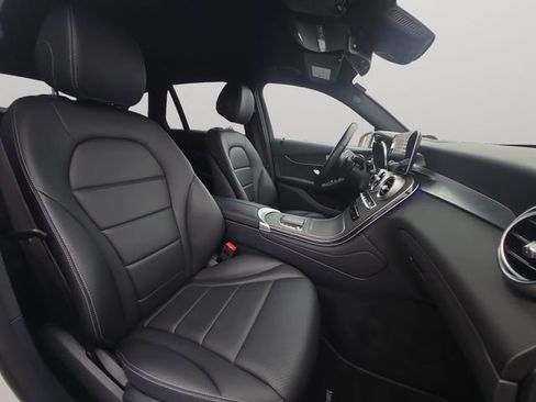 Used 2022 Mercedes-Benz GLC 300 4MATIC image 15