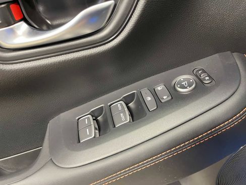 New 2026 Honda HR-V Sport image 14