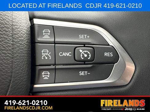 Used 2025 Jeep Compass Limited AWD/4WD image 21