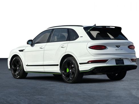 New 2025 Bentley Bentayga image 3