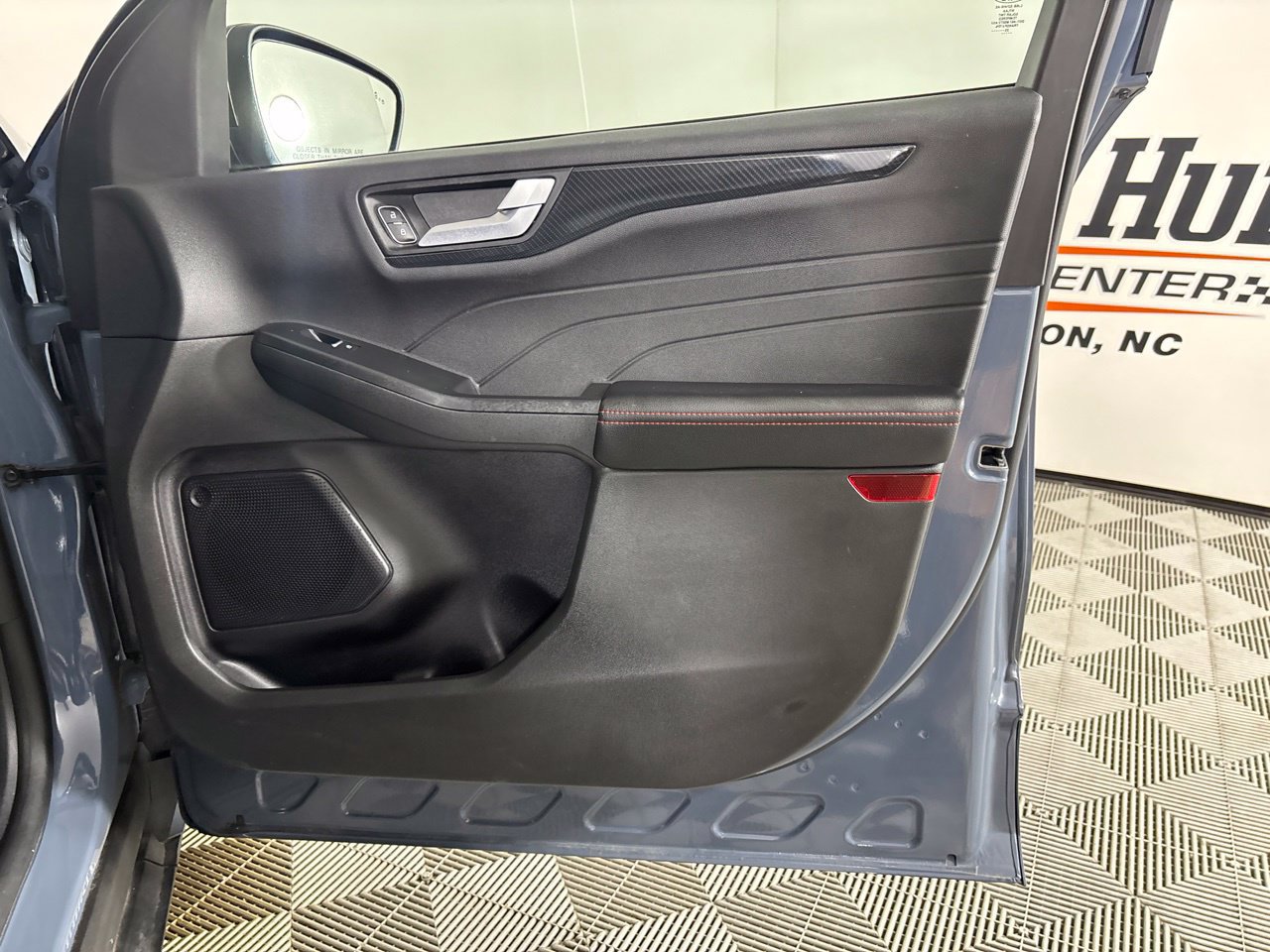 Used 2023 Ford Escape ST-Line w/ Tech Pack #1 FWD image 29