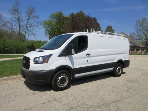 Used 2019 Ford Transit 150 130 Low Roof RWD image 2